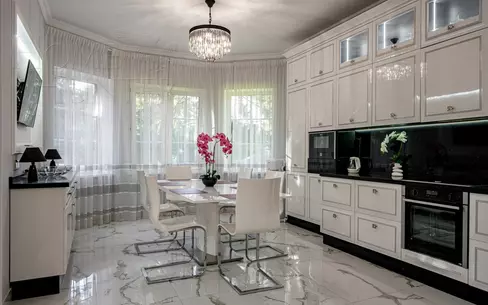3-этажный коттедж 610 м² с отделкой