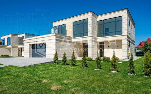 2-этажный коттедж 384 м² с отделкой