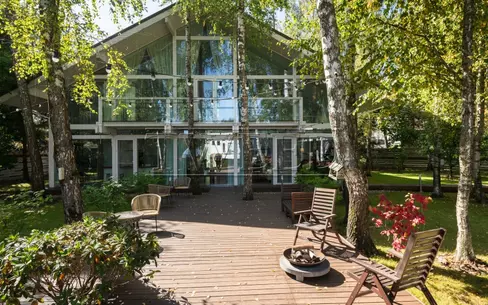 2-этажный коттедж 290 м² с отделкой