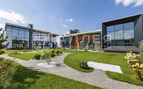 2-этажный коттедж 1 067.1 м² с отделкой