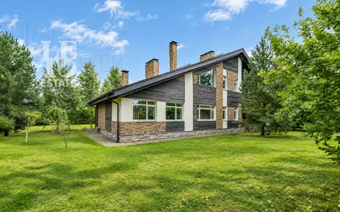 1-этажный коттедж 700 м² с отделкой