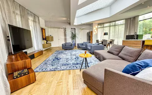 1-этажный коттедж 700 м² с отделкой