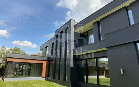 2-этажный коттедж 990 м² без отделки