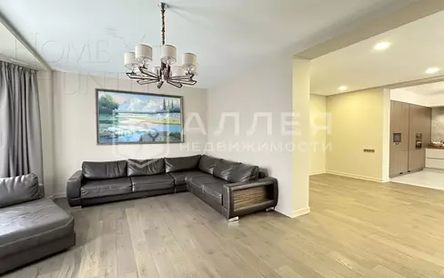 2-этажный коттедж 570 м² с отделкой