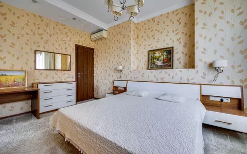 4-КОМН. КВАРТИРА С ОТДЕЛКОЙ 131 М² НА 6 ЭТАЖЕ