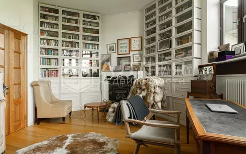 3-этажный коттедж 754.5 м² с отделкой