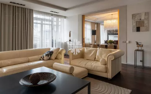 4-КОМН. КВАРТИРА С ОТДЕЛКОЙ 261 М² НА 5 ЭТАЖЕ