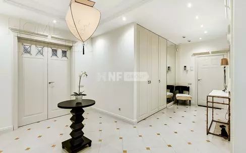 3-КОМН. КВАРТИРА С ОТДЕЛКОЙ 187 М² НА 3 ЭТАЖЕ