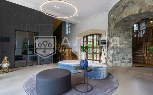 2-этажный коттедж 1 500 м² с отделкой