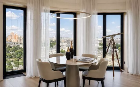 4-КОМН. КВАРТИРА С ОТДЕЛКОЙ 155 М² НА 15 ЭТАЖЕ