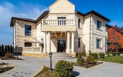 2-этажный коттедж 476.7 м² с отделкой