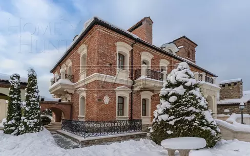 4-этажный коттедж 1 500 м² с отделкой