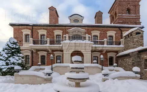 4-этажный коттедж 1 500 м² с отделкой