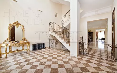 4-этажный коттедж 800 м² с отделкой