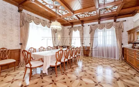 2-этажный коттедж 1 800 м² с отделкой