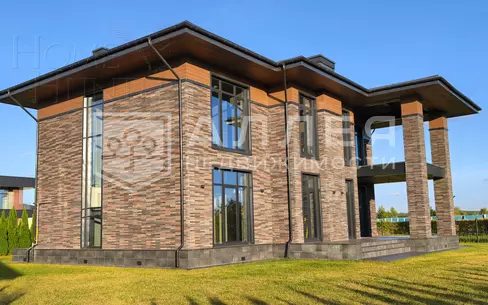 2-этажный коттедж 460 м² без отделки