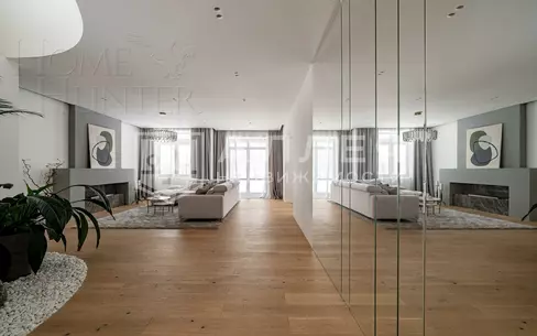 3-этажный коттедж 530 м² с отделкой