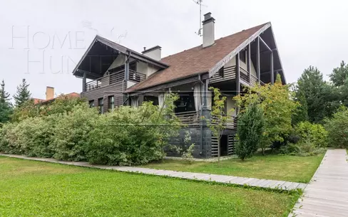 4-этажный коттедж 850 м² с отделкой