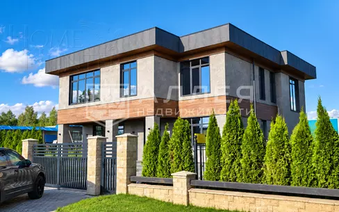 2-этажный коттедж 390 м² без отделки