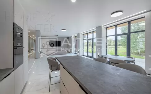 1-этажный коттедж 385 м² с отделкой