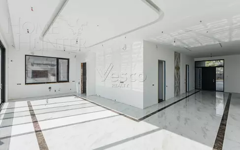 3-этажный коттедж 920 м² с отделкой