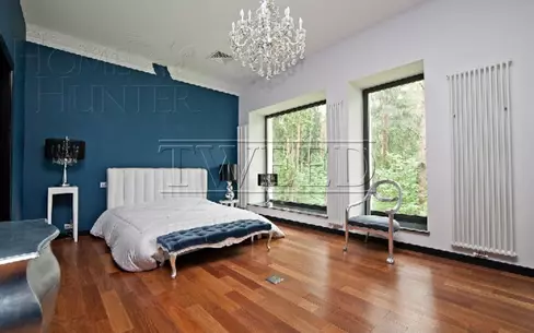 4-этажный коттедж 1 300 м² с отделкой