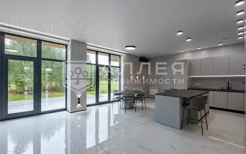 1-этажный коттедж 385 м² с отделкой