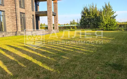 2-этажный коттедж 460 м² без отделки