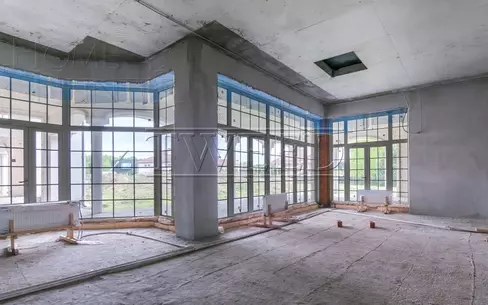 2-этажный коттедж 2 000 м² без отделки