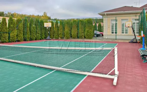 4-этажный коттедж 1 400 м² с отделкой