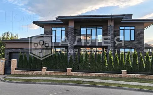 2-этажный коттедж 460 м² без отделки