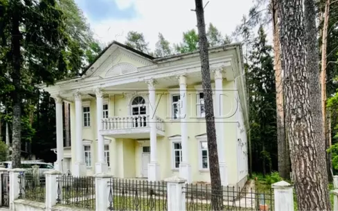 2-этажный коттедж 730 м² без отделки
