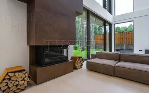 3-этажный коттедж 1 250 м² с отделкой