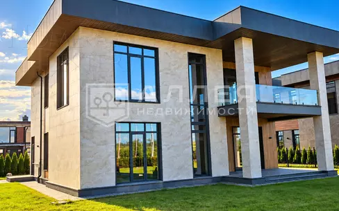 2-этажный коттедж 380 м² без отделки