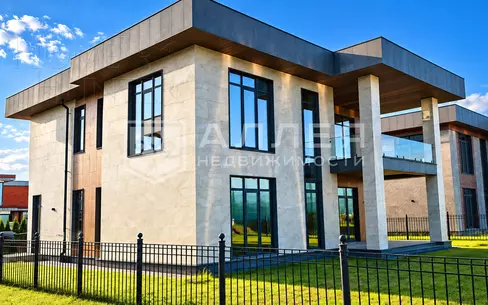 2-этажный коттедж 380 м² без отделки