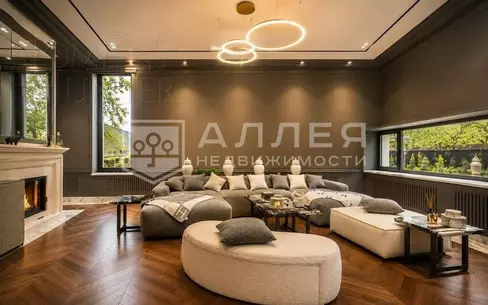 2-этажный коттедж 2 430 м² с отделкой