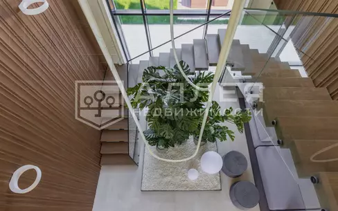 2-этажный коттедж 850 м² с отделкой