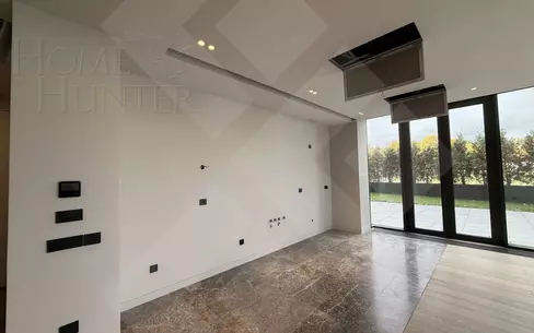 4-КОМН. КВАРТИРА С ОТДЕЛКОЙ 161.5 М² НА 2 ЭТАЖЕ