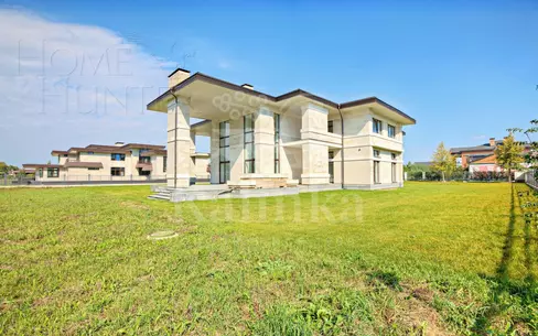 2-этажный коттедж 948.9 м² без отделки