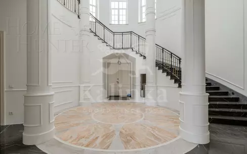 3-этажный коттедж 1 318.43 м² с отделкой