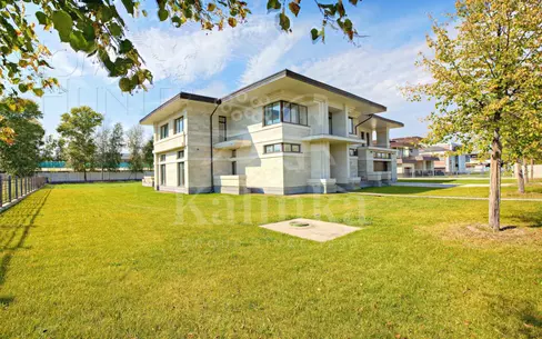 2-этажный коттедж 948.9 м² без отделки
