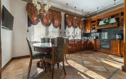 КОТТЕДЖ 450 м² с отделкой