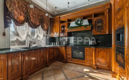 КОТТЕДЖ 450 м² с отделкой