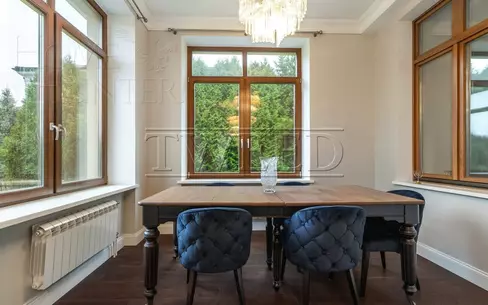 2-этажный коттедж 400 м² с отделкой