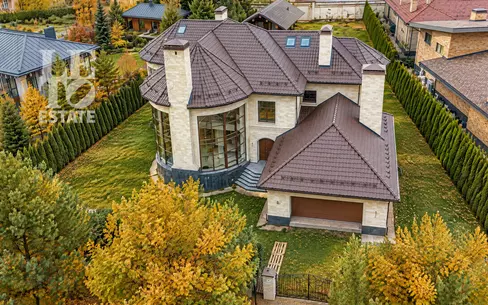 1-этажный коттедж 740 м² без отделки