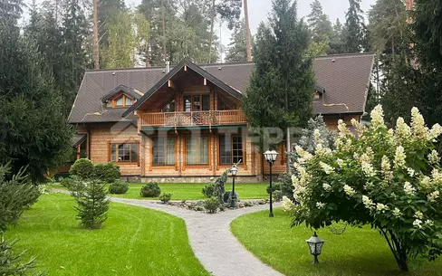 КОТТЕДЖ 637 м² с отделкой