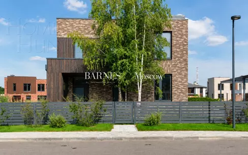 2-этажный коттедж 290.6 м² без отделки