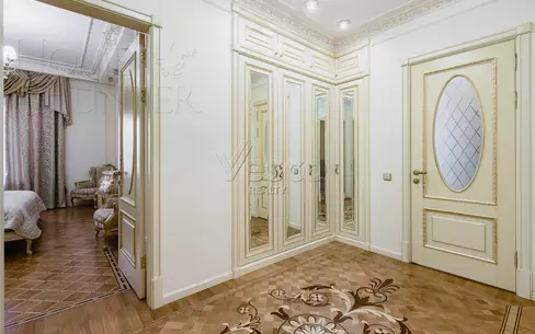2-КОМН. КВАРТИРА С ОТДЕЛКОЙ 100 М² НА 2 ЭТАЖЕ