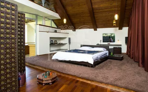 3-этажный коттедж 800 м² с отделкой
