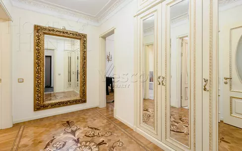 2-КОМН. КВАРТИРА С ОТДЕЛКОЙ 100 М² НА 2 ЭТАЖЕ